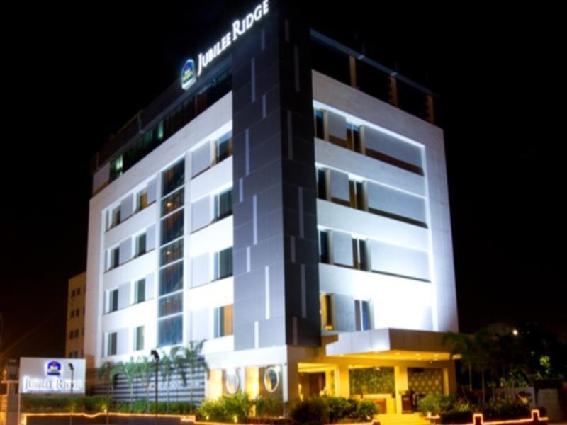 Best Western Jubilee Ridge Hyderabad Exterior foto