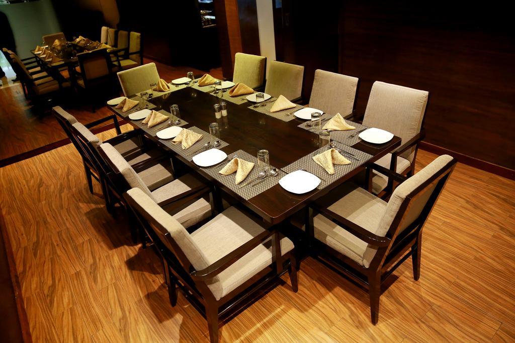 Best Western Jubilee Ridge Hyderabad Exterior foto